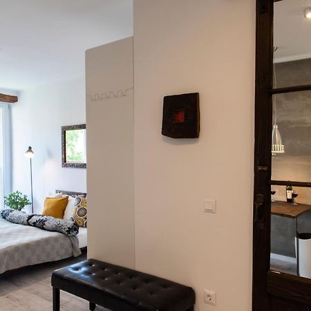 Appartamento Loft Apartman Pécs Esterno foto