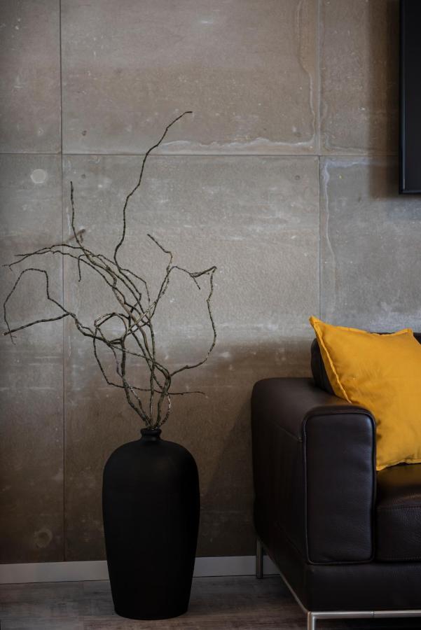 Appartamento Loft Apartman Pécs Esterno foto