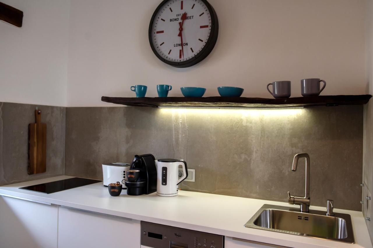 Appartamento Loft Apartman Pécs Esterno foto
